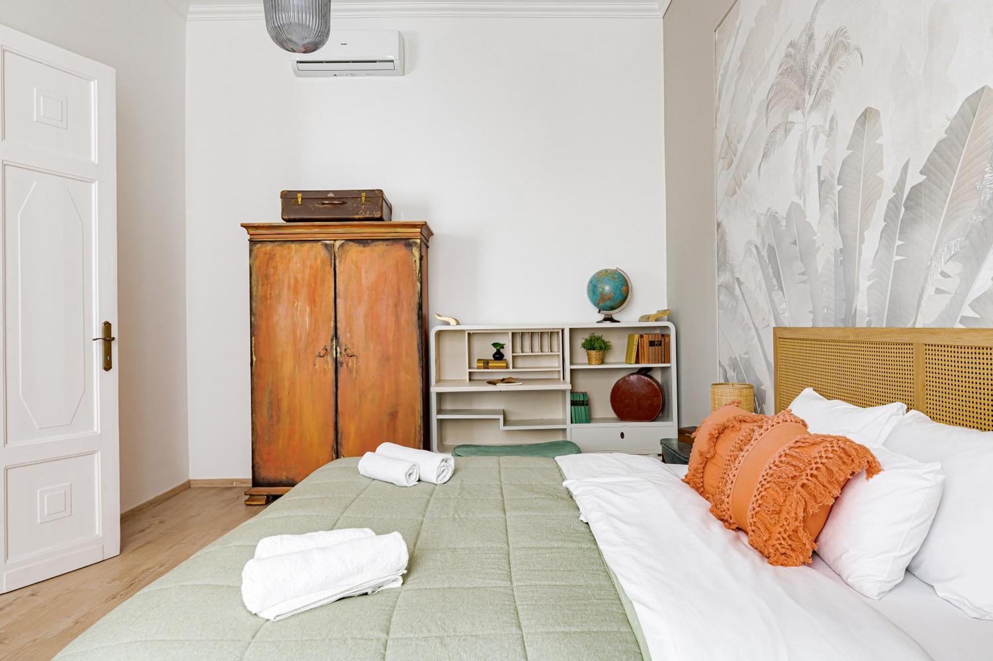 Jungle Aesthetics Downtown Apartman Aircon And Garage Parking Budapest Luaran gambar
