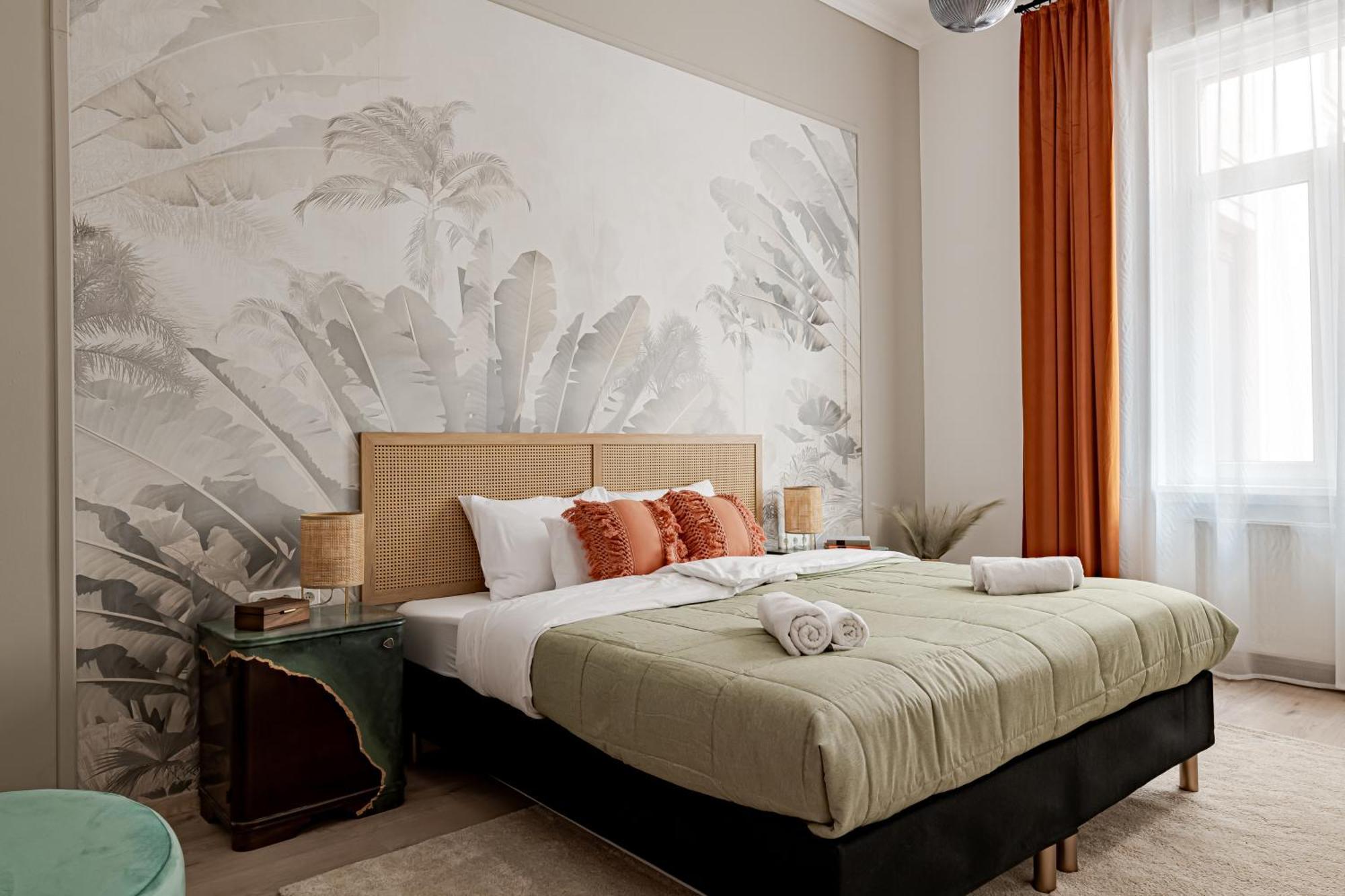 Jungle Aesthetics Downtown Apartman Aircon And Garage Parking Budapest Luaran gambar