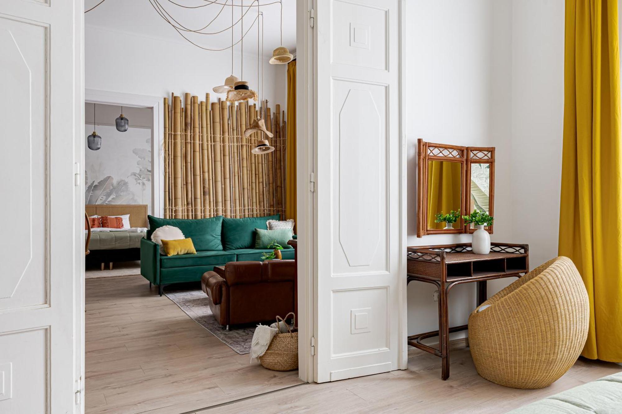Jungle Aesthetics Downtown Apartman Aircon And Garage Parking Budapest Luaran gambar