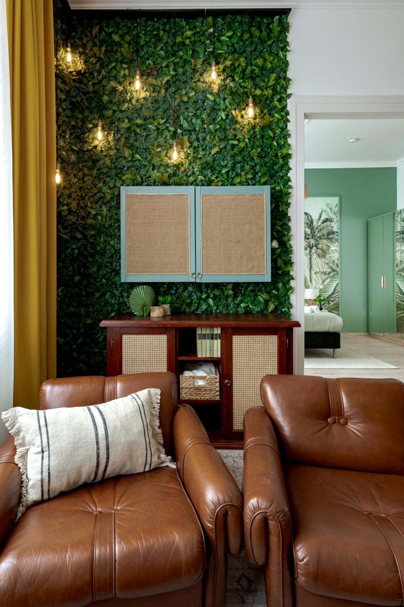 Jungle Aesthetics Downtown Apartman Aircon And Garage Parking Budapest Luaran gambar