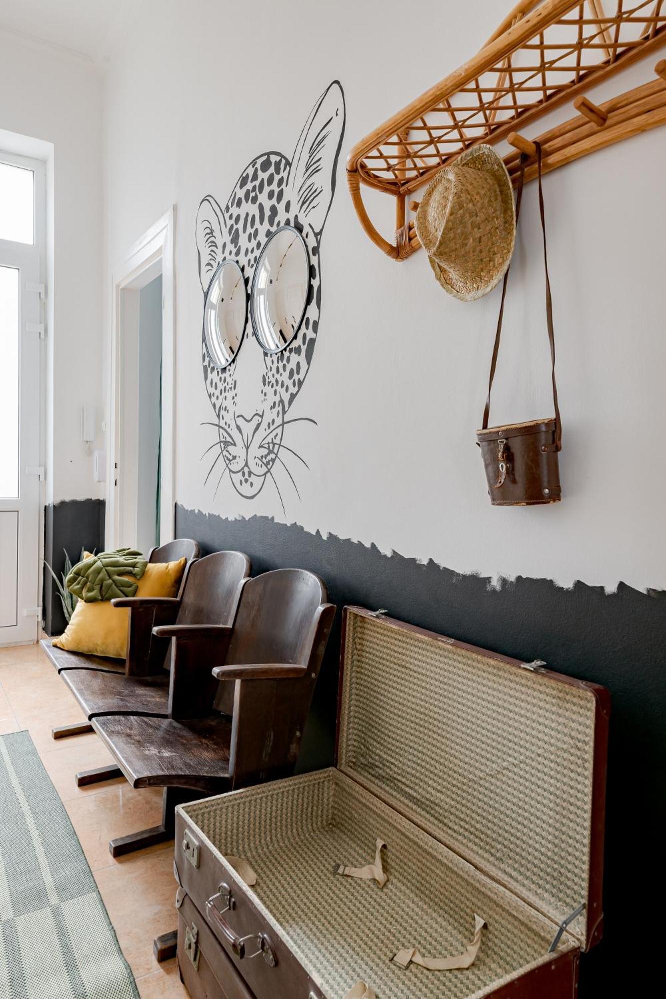 Jungle Aesthetics Downtown Apartman Aircon And Garage Parking Budapest Luaran gambar